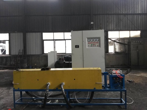 感應(yīng)加熱設(shè)備http://m.gp94.cn/